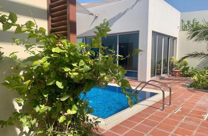 Villa - 3 Bedrooms - 3 Bathrooms for sale in Durrat Al Bahrain - Southern Governorate
