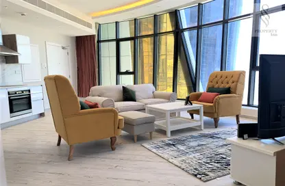 Living Room image for: Apartment - 1 Bedroom - 2 Bathrooms for sale in Seef - Capital Governorate, Image 1