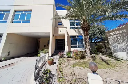 Villa - 5 Bedrooms - 6 Bathrooms for sale in Al Qurayyah - Northern Governorate