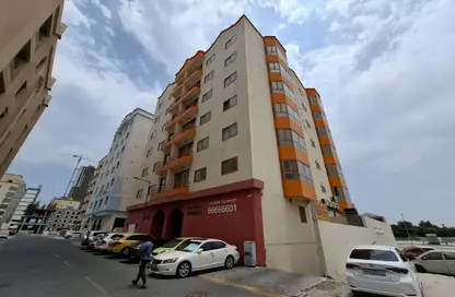 Apartment - 3 Bedrooms - 2 Bathrooms for rent in Al Burhama - Manama - Capital Governorate