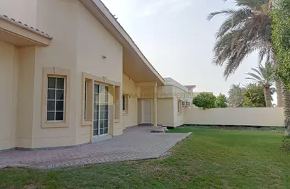 Villa - 4 Bedrooms - 3 Bathrooms for rent in Janabiya - Northern Governorate