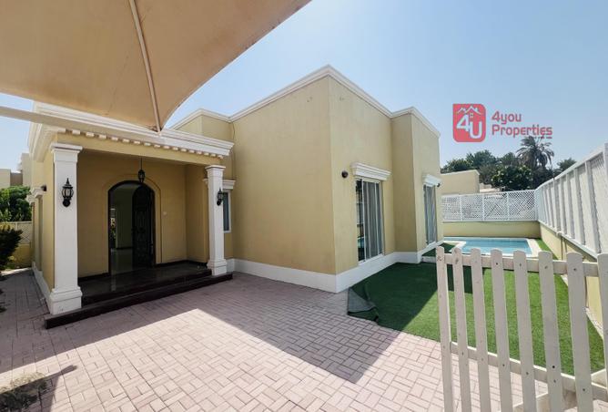 972137 - Property Image 2