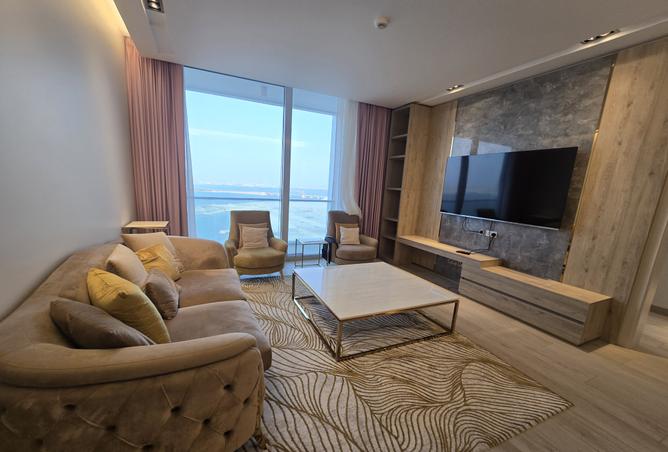 956082 - Property Image 2