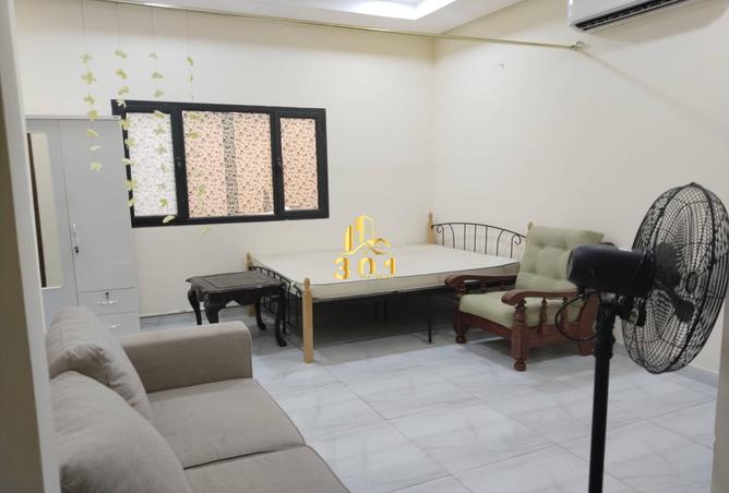 964232 - Property Image 2