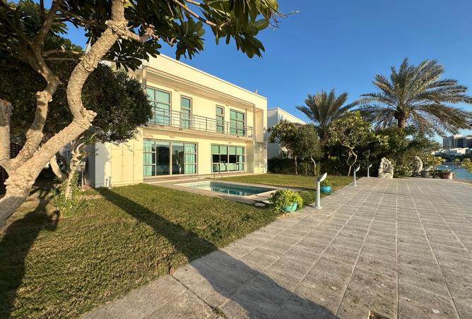 982387 - Property Image 3