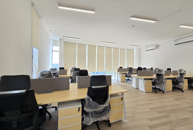 Office Space - Studio - 1 Bathroom for rent in Bu Quwah - Northern Governorate