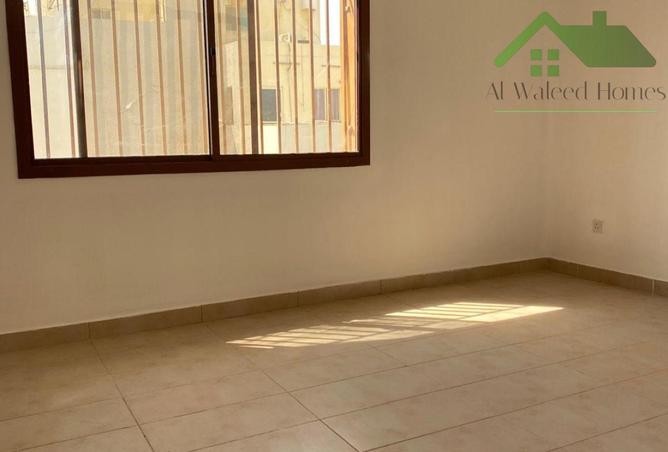 969132 - Property Image 3