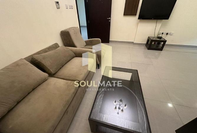 989622 - Property Image 2