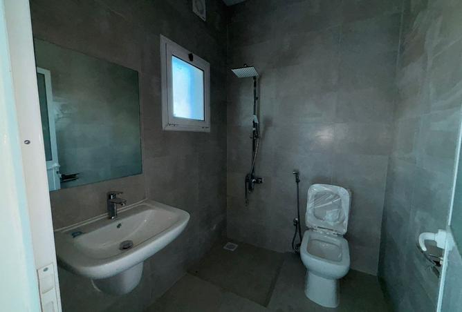 987845 - Property Image 3