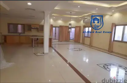Villa - 5 Bedrooms - 4 Bathrooms for rent in Riffa - Southern Governorate