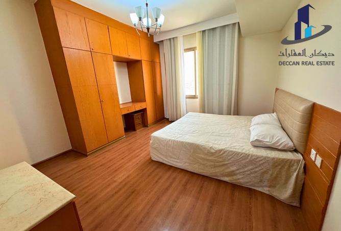 961037 - Property Image 2