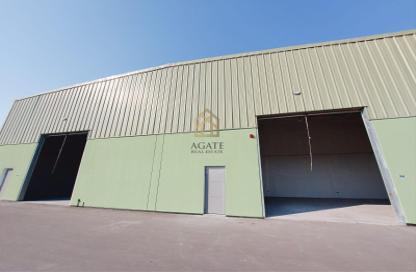 Warehouse - Studio - 1 Bathroom for rent in Hidd - Muharraq Governorate