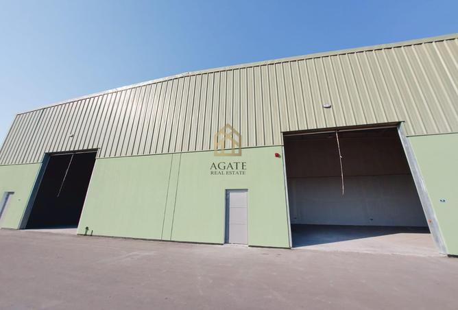 Warehouse - Studio - 1 Bathroom for rent in Hidd - Muharraq Governorate
