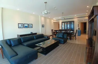 Apartment - 2 Bedrooms - 3 Bathrooms for rent in Al Juffair - Capital Governorate