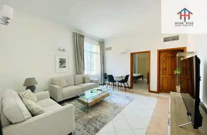 Apartment - 2 Bedrooms - 2 Bathrooms for rent in Mahooz - Manama - Capital Governorate