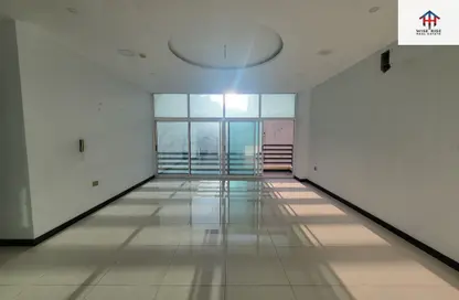 Apartment - 3 Bedrooms - 3 Bathrooms for rent in Hidd - Muharraq Governorate