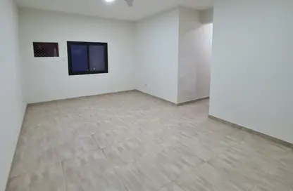 شقة - 2 غرف نوم - 2 حمامات للايجار في توبلي - المحافظة الوسطى