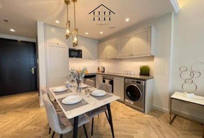 958195 - Property Image 2