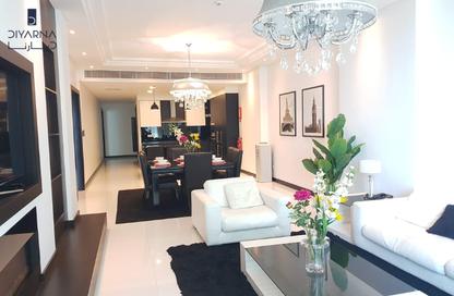 Apartment - 3 Bedrooms - 4 Bathrooms for rent in Al Juffair - Capital Governorate