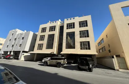 عمارة بالكامل - 2 غرف نوم - 2 حمامات للبيع في توبلي - المحافظة الوسطى