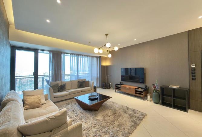 988613 - Property Image 2