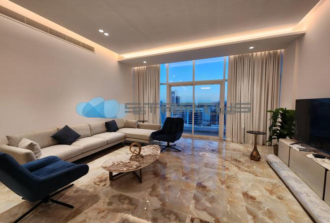 990203 - Property Image 2