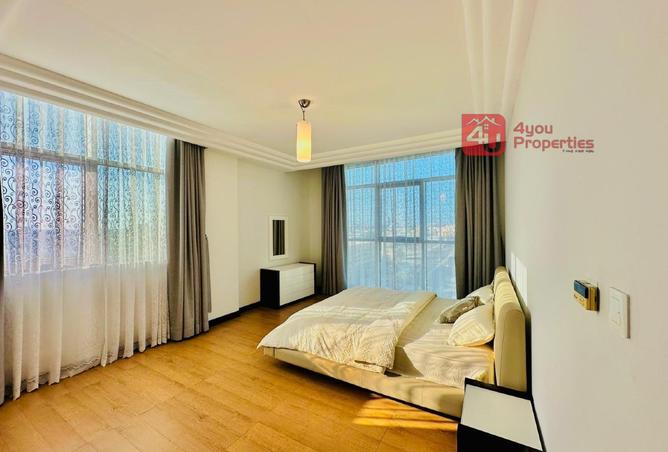 975633 - Property Image 3