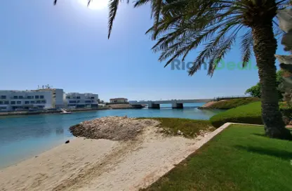 Water View image for: Villa - 4 Bedrooms - 5 Bathrooms for sale in Tala Island - Amwaj Islands - Muharraq Governorate, Image 1