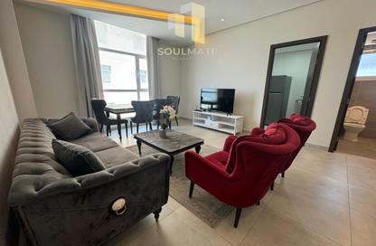 Apartment - 2 Bedrooms - 2 Bathrooms for rent in Mahooz - Manama - Capital Governorate