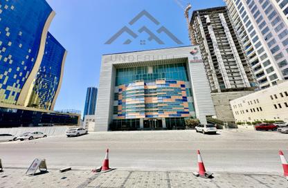 طابق كامل - استوديو - 4 حمامات للايجار في السيف - محافظة العاصمة