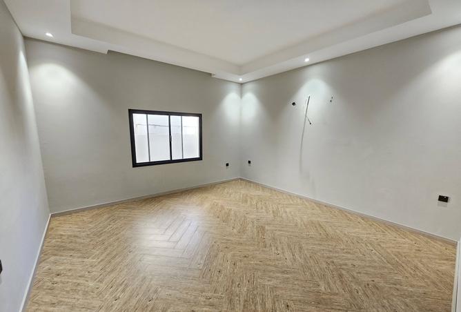 964377 - Property Main Image