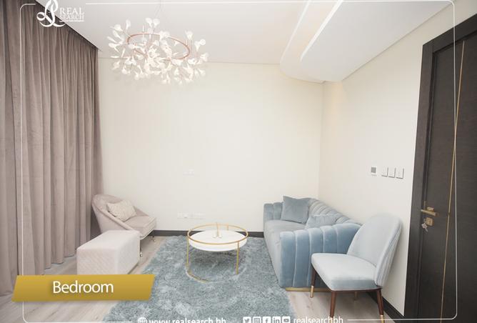 956323 - Property Image 3