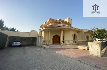 فيلا - 4 غرف نوم - 4 حمامات للايجار في الجنبية - المحافظة الشمالية