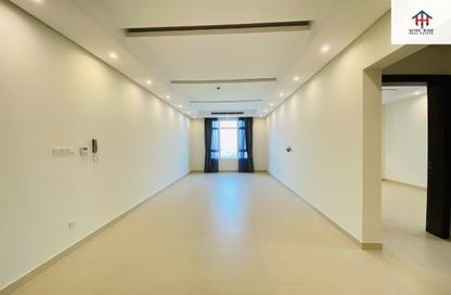 Apartment - 2 Bedrooms - 2 Bathrooms for rent in Al Burhama - Manama - Capital Governorate
