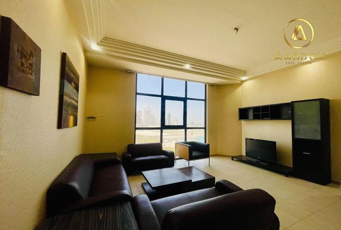 951482 - Property Image 2