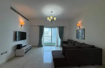 Apartment - 2 Bedrooms - 2 Bathrooms for rent in Al Juffair - Capital Governorate