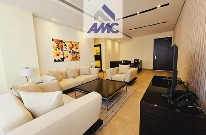 Apartment - 2 Bedrooms - 3 Bathrooms for rent in Sanabis - Manama - Capital Governorate