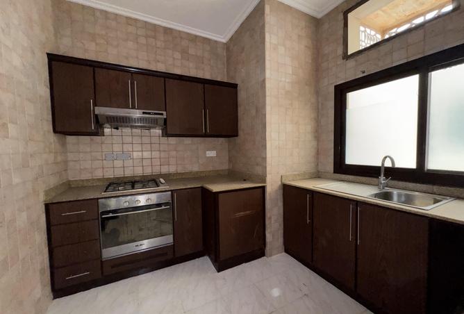 942629 - Property Image 2