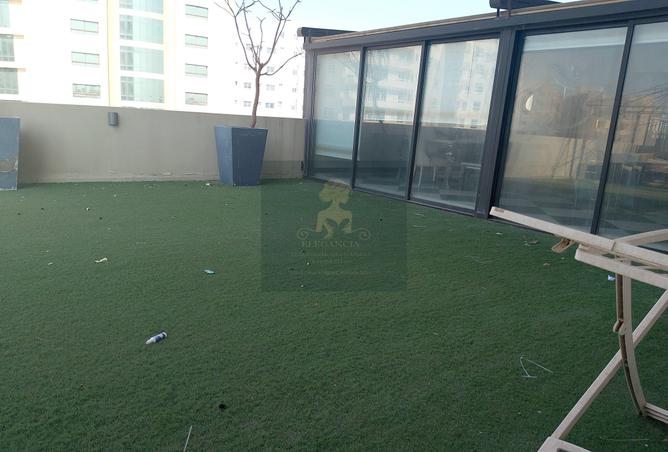 969114 - Property Image 2