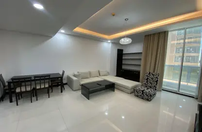 Living / Dining Room image for: Apartment - 2 Bedrooms - 2 Bathrooms for rent in Seef - Capital Governorate, Image 1