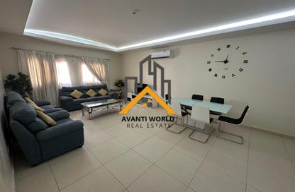 Apartment - 3 Bedrooms - 2 Bathrooms for rent in Busaiteen - Muharraq Governorate