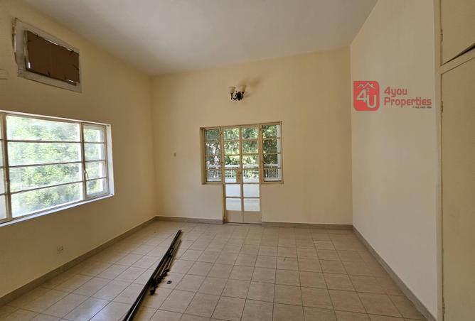 960939 - Property Image 3