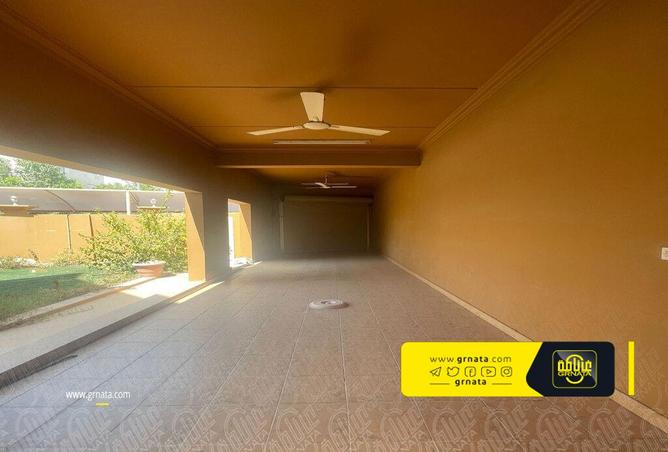 722664 - Property Image 2