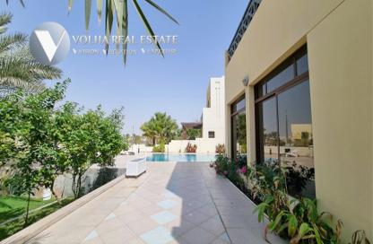 Villa - 5 Bedrooms - 6 Bathrooms for sale in Riffa Views - Riffa - Southern Governorate