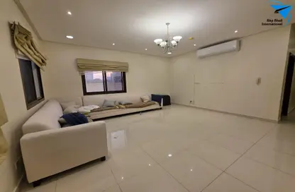 Apartment - 3 Bedrooms - 3 Bathrooms for rent in Saar - Northern Governorate
