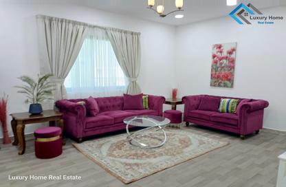 Apartment - 2 Bedrooms - 2 Bathrooms for rent in Al Burhama - Manama - Capital Governorate