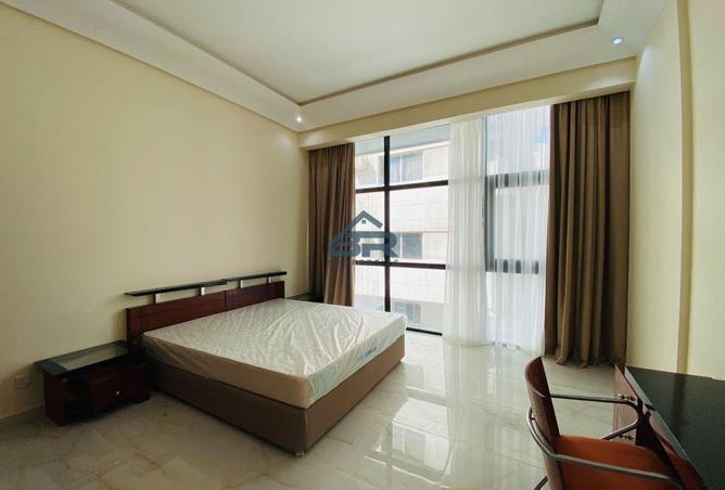 966175 - Property Image 3