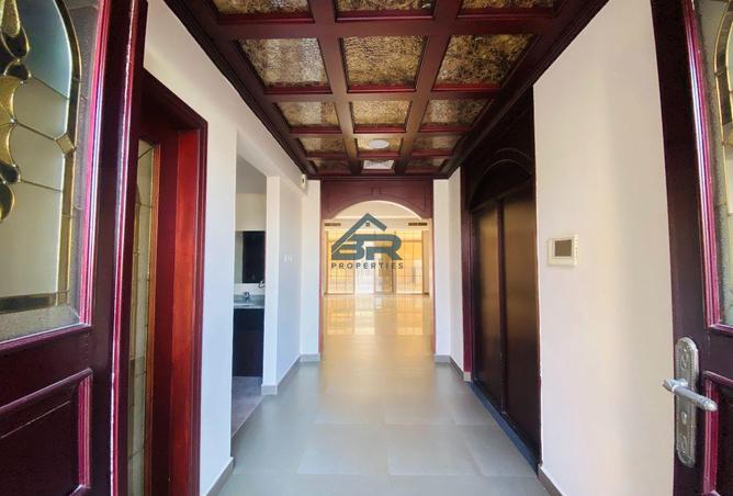 967462 - Property Image 3