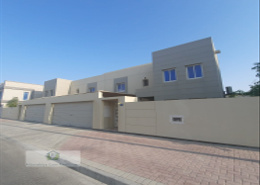 Villa - 4 bedrooms - 5 bathrooms for rent in Northern City (Madinat Salman) - Northern Governorate