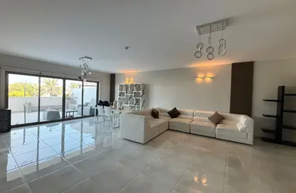 Apartment - 3 Bedrooms - 3 Bathrooms for rent in Tala Island - Amwaj Islands - Muharraq Governorate